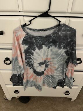 Women's Tie-Dye Raglan Long Sleeve Tee - Gray & Peach